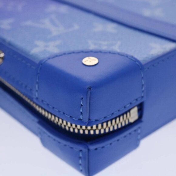 LOUIS VUITTON Monogram Clouds Soft Trunk Wallet Shoulder Bag M45432 Auth 47398S - Picture 5 of 16